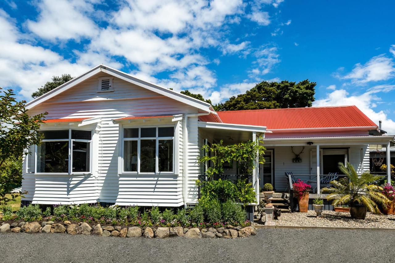 The Cottage On Beresford Russell Bagian luar foto